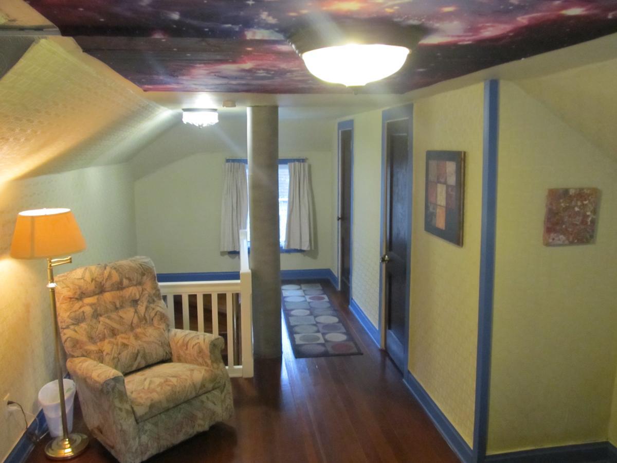 Covered By Faith Rentals -Storybook Home Rochester Exterior foto